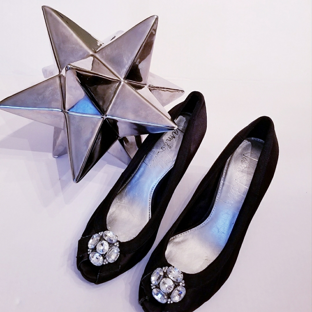 Sam & Libby Black Peep Toe Shoes  (BO2)